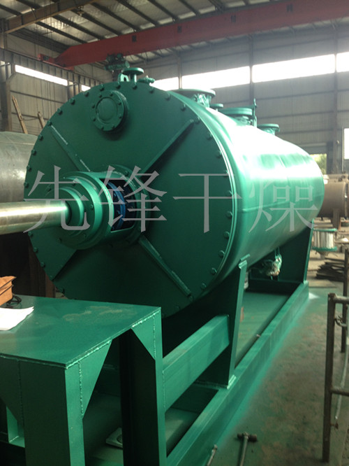 耙式干燥机图片