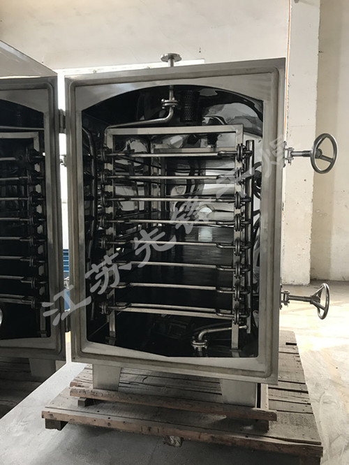 先锋板式真空干燥机